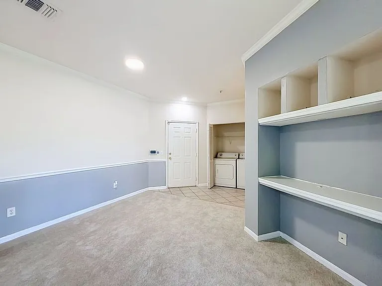 3757 Conroy Rd — Photo 19
