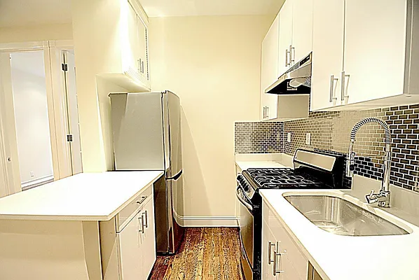 Rented by Compass | media 3