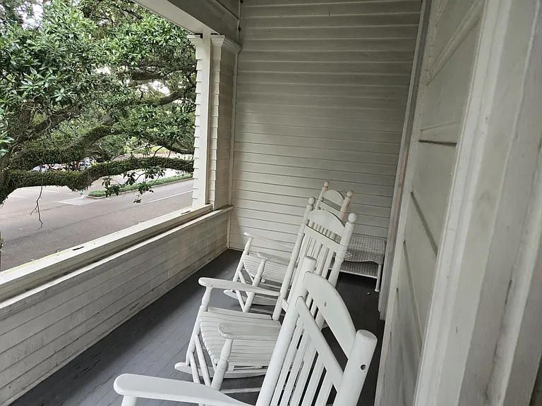 2302 Esplanade Ave #A — Photo 8