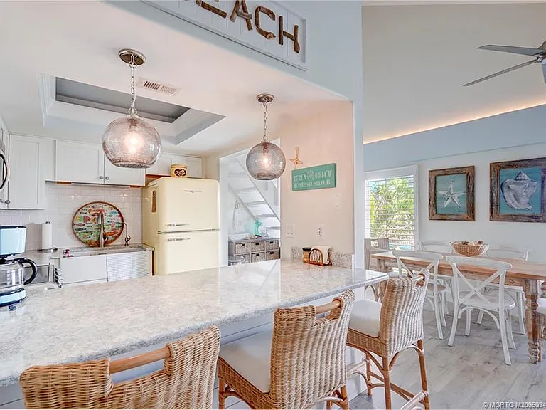 245 NE Macarthur Blvd #11 — Photo 29