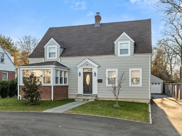 26 Community Road, Bay Shore, NY 11706