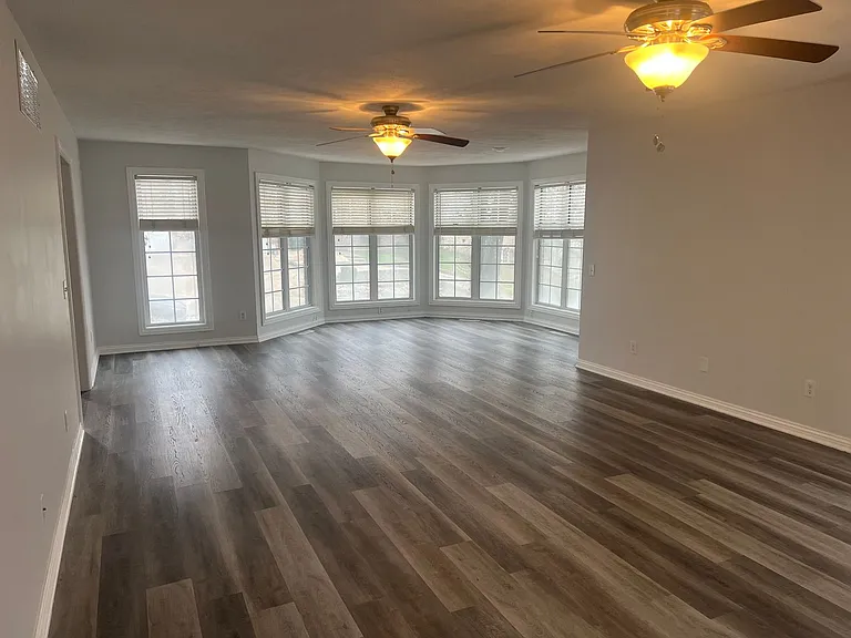 2149 S Cedar Hill Ave — Photo 6