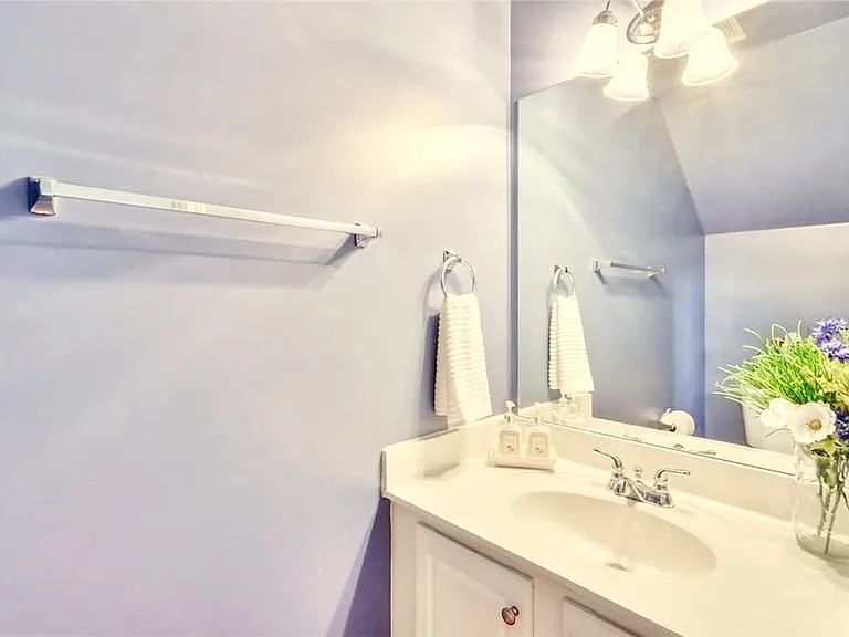 2326 Towneheights Ter SE — Photo 22