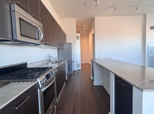 914 W Superior St #1315, Chicago, IL 60642