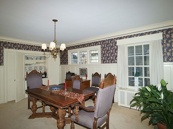 5th image of 4049 N Lake Dr