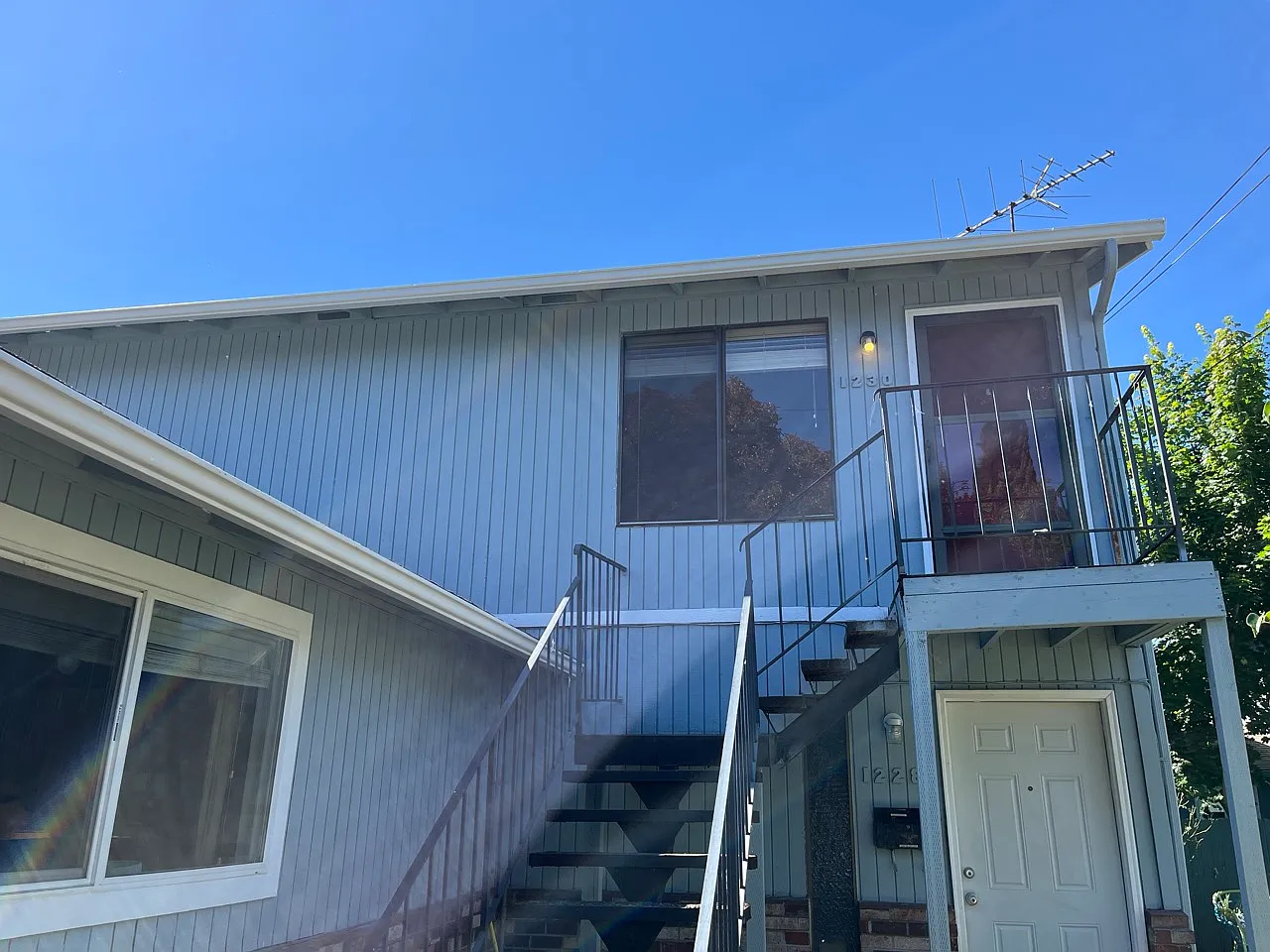 2 bed, 800 sqft, $1,800 — Photo 3
