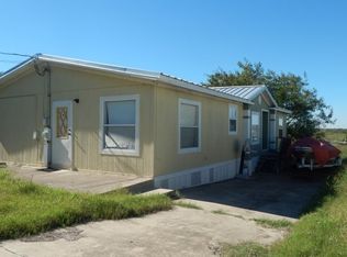 2111 Siesta Ln, ZAPATA, TX 78076