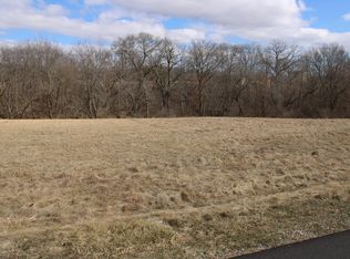 28-5 Colonial Ct, Lanark, IL 61046