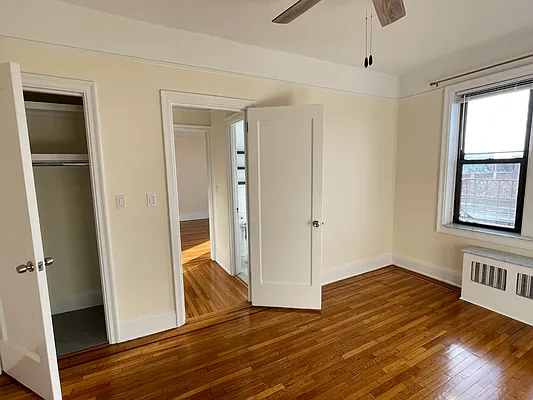 Rented by Otto Nielsen Realty | media 30