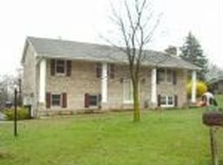 151 Candlelite Dr, Carlisle, PA