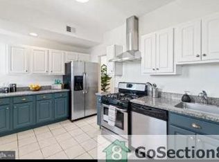 147 R St NE APT 10, Washington, DC 20002