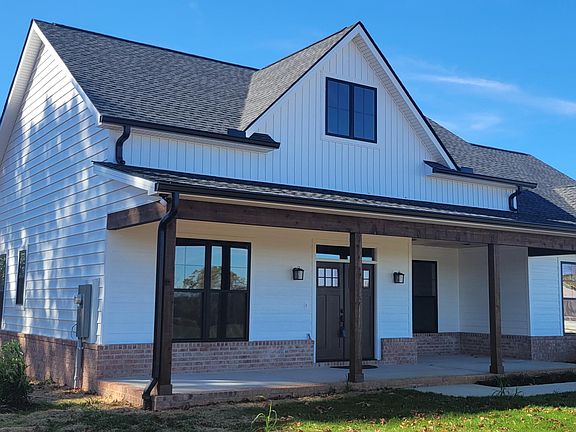 2nd image of 125 Wilshaw Ct