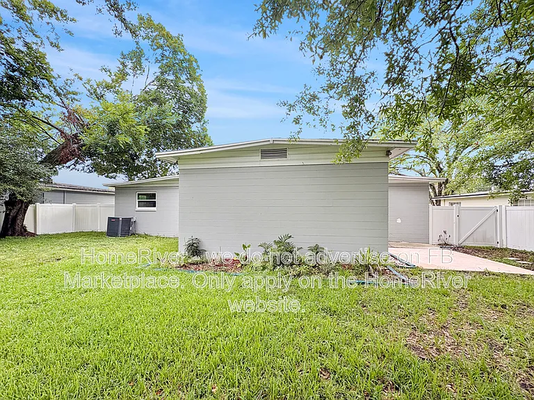 6218 Carranza Dr — Photo 21