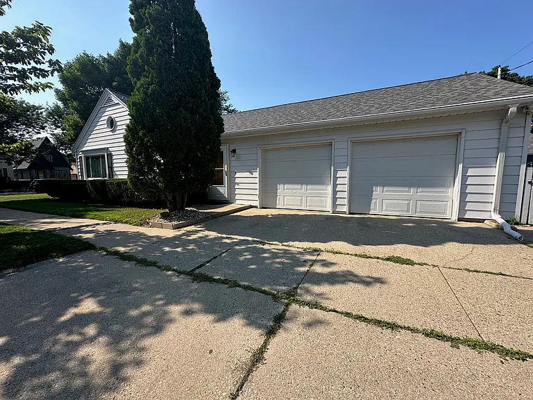 5100 N Idlewild Ave — Photo 28
