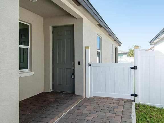 4th image of 12434 NW Stanis Lane
