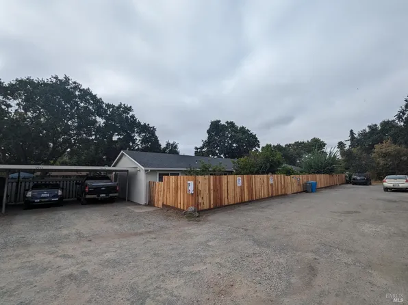 19275 Hickory Street, Sonoma, CA 95476
