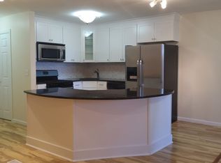 6 Meyer Ct, West Orange, NJ 07052