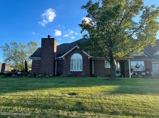 7912 Eagle Trace Dr, Louisville, KY