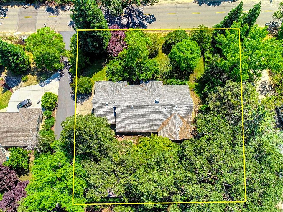 1st image of 7077 Almond Ave