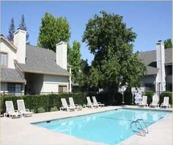 2nd image of 6115 Brookside Cir