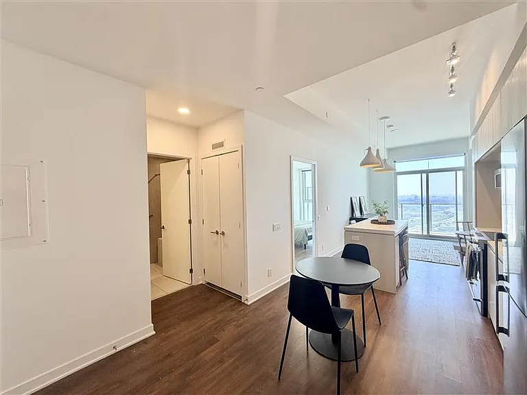 185 Millway Ave — Photo 2
