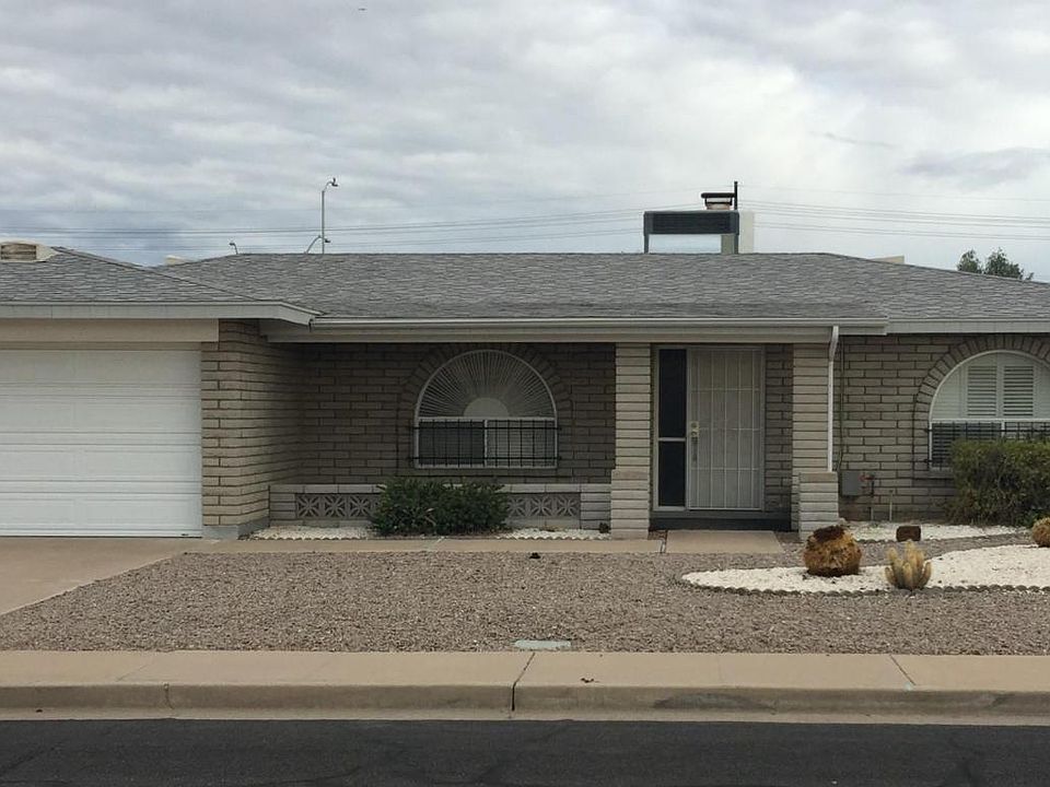 1st image of 4210 E Crescent Ave