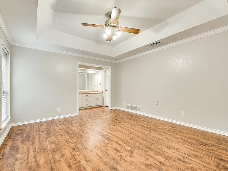 6108 Paradise Dr — Photo 16