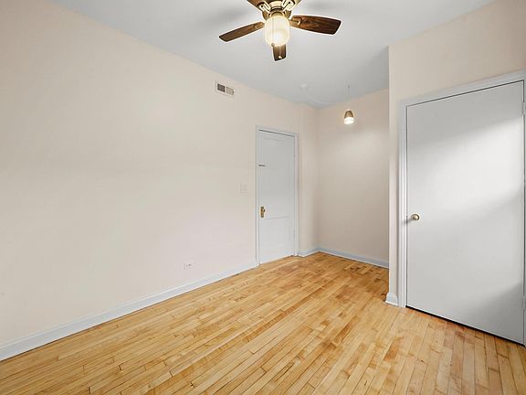 5th image of 820 N Francisco Ave