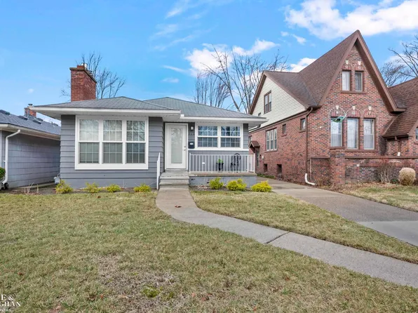 771 Saint Clair St, Grosse Pointe, MI 48230