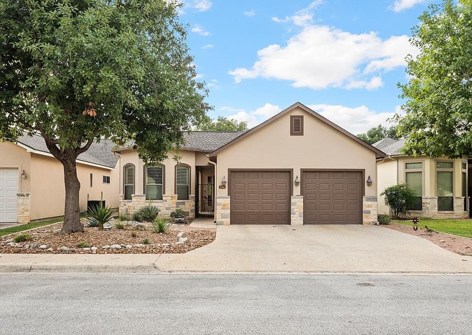 1st image of 2740 Indian Wells Dr E