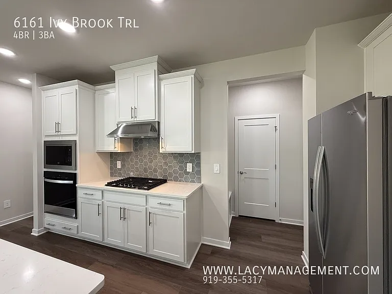 6161 Ivy Brook Trl — Photo 10