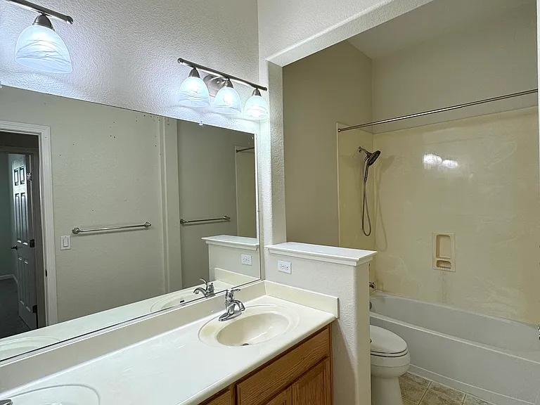 4181 Cherry Blossom Ln — Photo 28