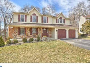 74 Rock Haven Ct, Reading, PA 19606