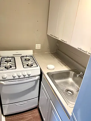 Rented by Prospect Heights Realty, Corp. | media 9