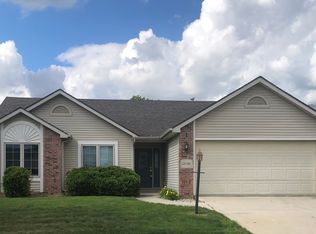 12016 Blaceberry Dr, Fort Wayne, IN 46814