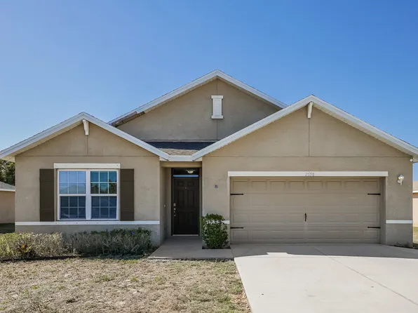 2558 Surfside Blvd, Cape Coral, FL 33914