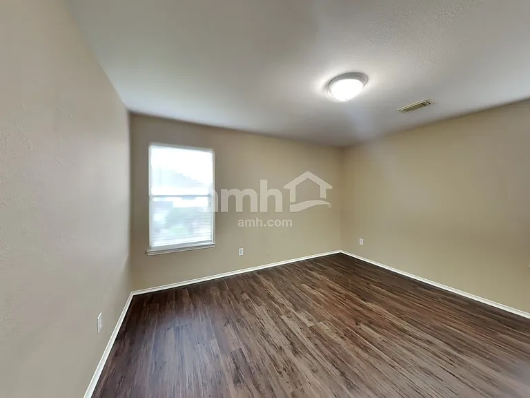 9618 Lasbury Dr — Photo 20