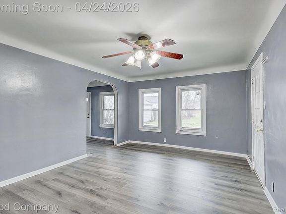 4th image of 1377 Dorothea Rd