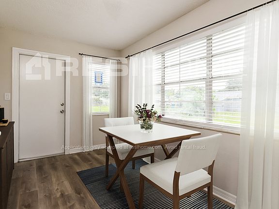 4th image of 3014 Cumler Ct