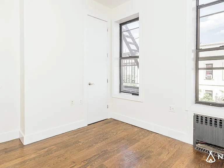 287 Troutman St #3A — Photo 3