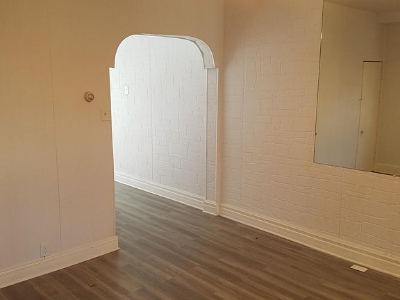 Dining room, with new floors