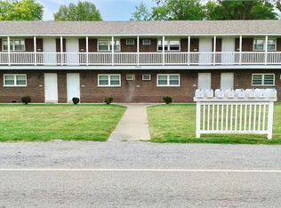 9940 Old Lincoln Trl #4, Fairview Heights, IL 62208