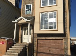1029 Lafayette St, Elizabeth, NJ 07201