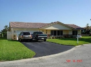 9031 NW 23rd St, Coral Springs, FL 33065