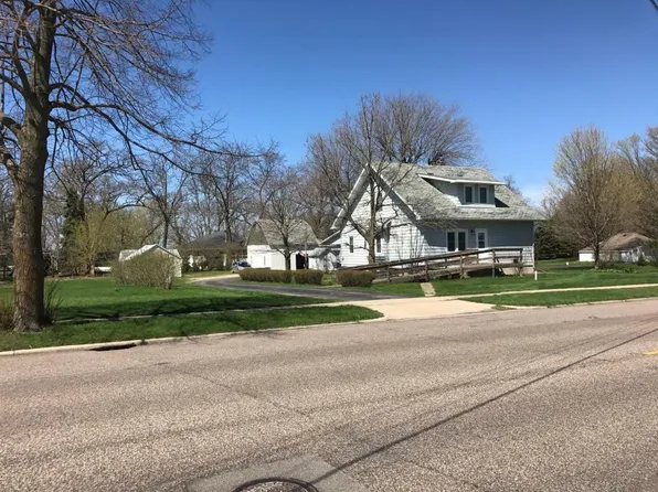 311 Mill St N, Brownsdale, MN 55918
