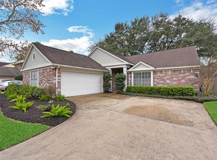 7519 Plumtree Forest Ct, Houston, TX 77095