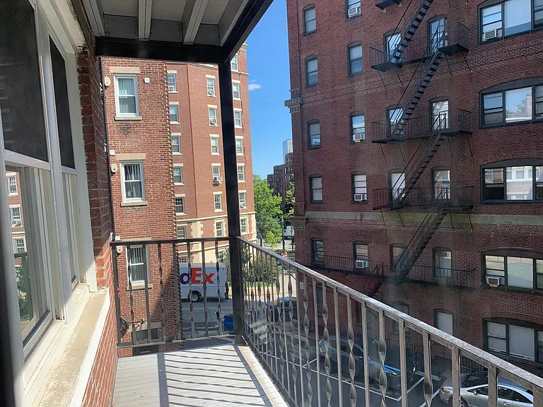 12 Short St #6 — Photo 13