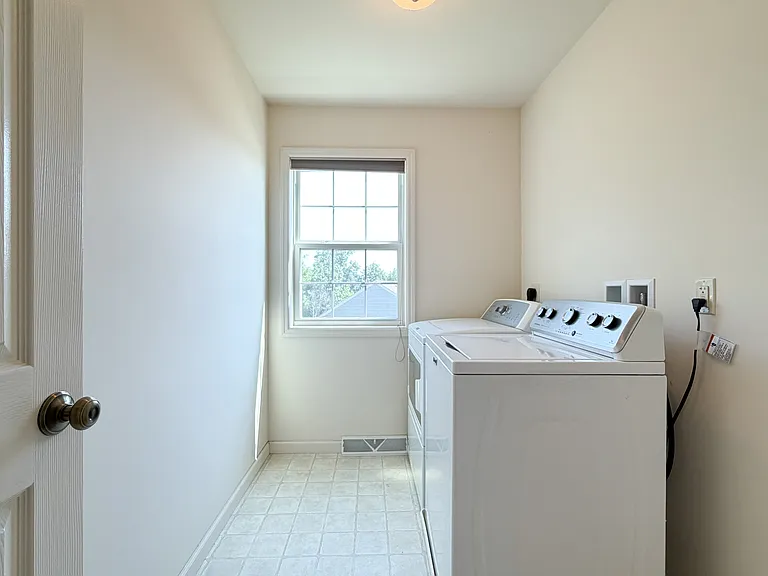 271 Wildflower Dr — Photo 26