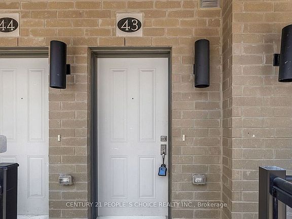 4th image of 25 Isherwood Ave #C43