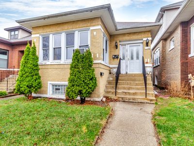 5024 N Central Park Ave, Chicago, IL, 60625
